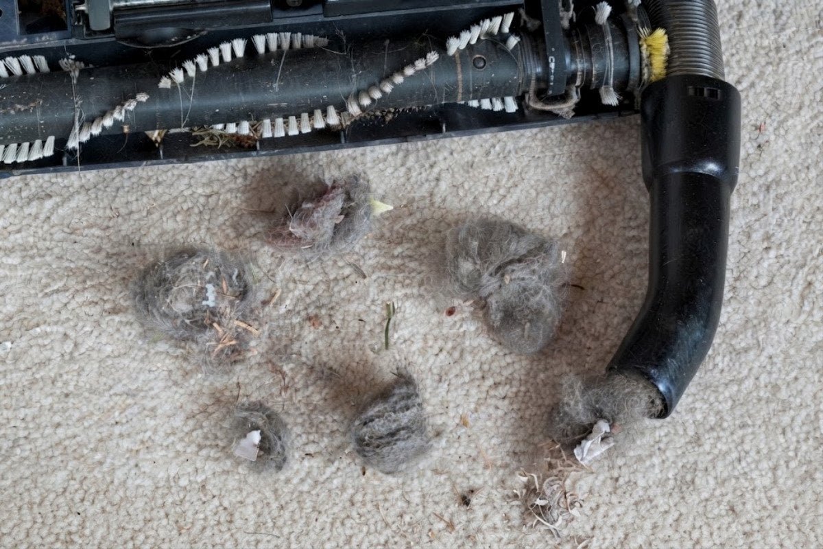 causes of vacuum streak problems